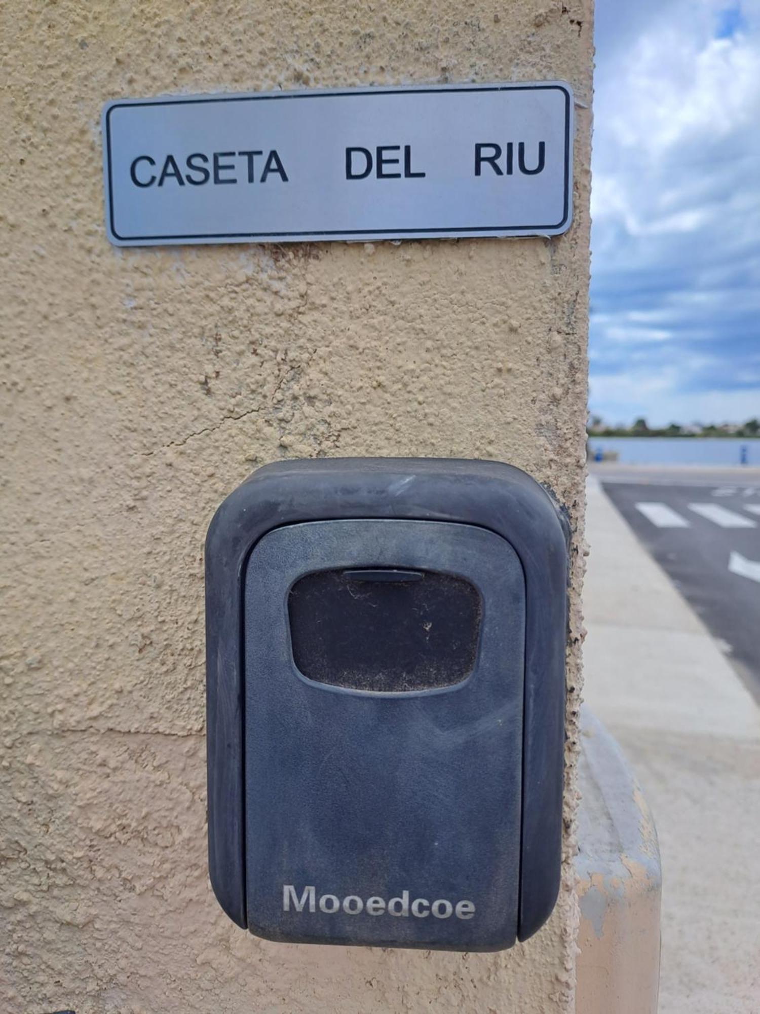 Caseta Del Riu Deltebre Exterior foto